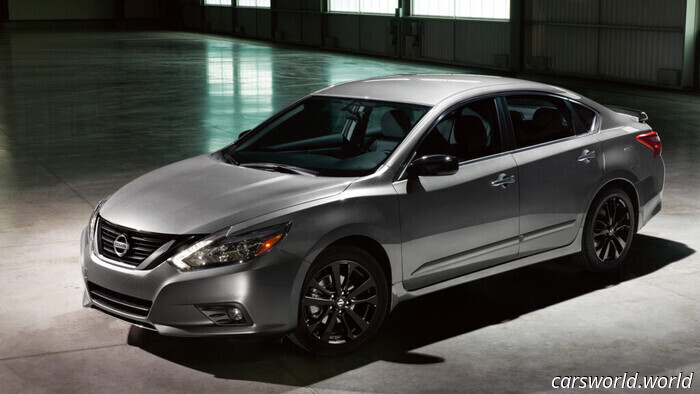 Nissan Acaba De Esquivar Una Bala De Retiro de 2 Millones | Carscoops